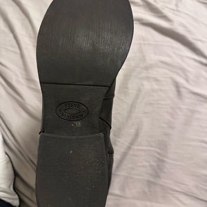 Black Steve Madden boots